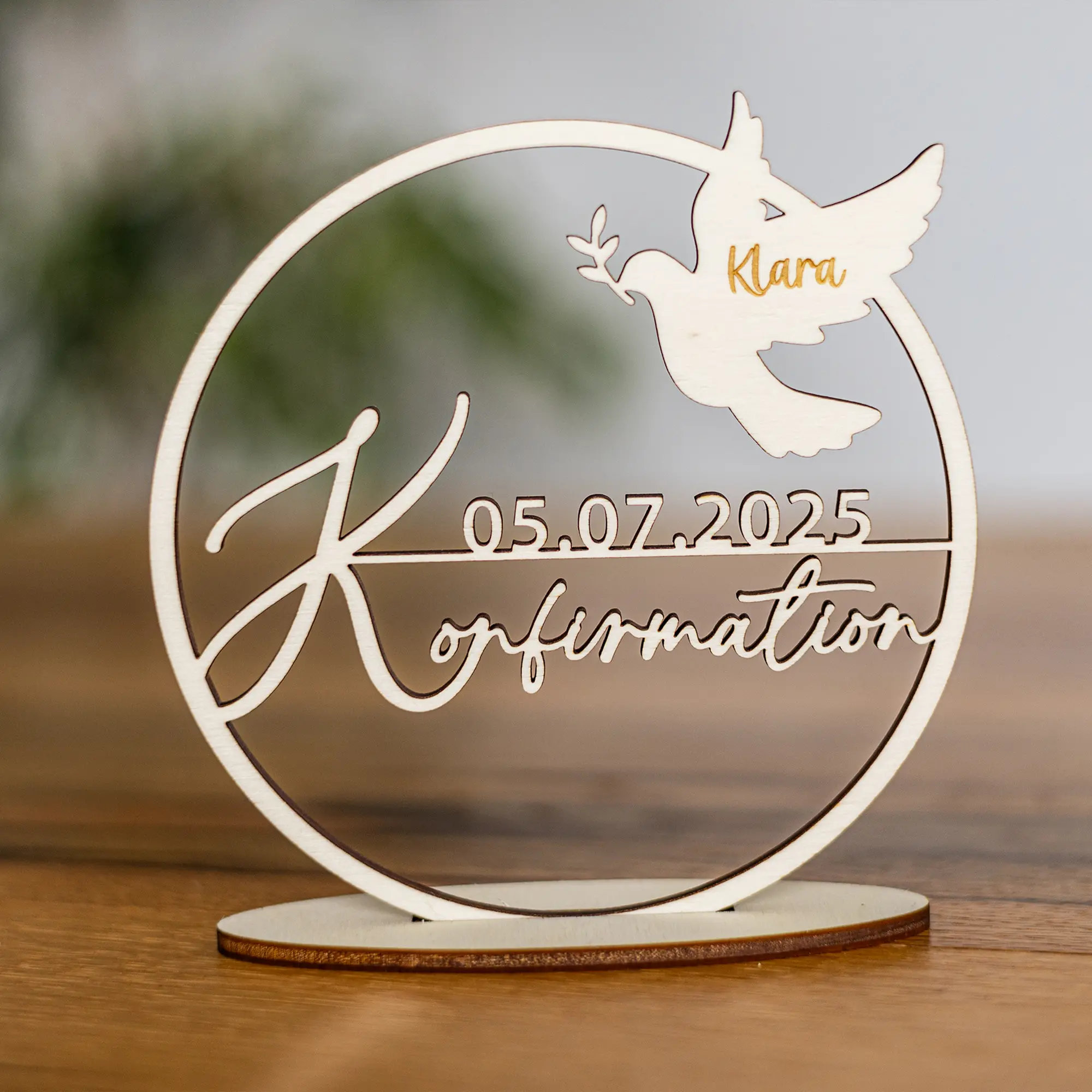 Dekoring - Konfirmation mit Taube und Datum mit Standfuß